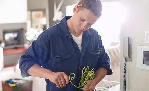 有人问我，你除了懂电力……你还会干什么？